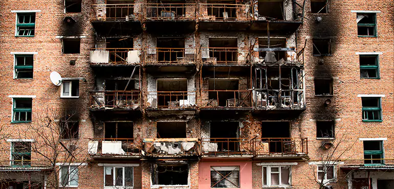 Why Homeowners Choose Us to Sell Their Distressed Homes in Vermont